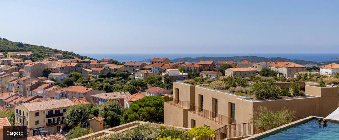 Hôtel Mylos – Cargèse ★★★★ - Une adresse cosy en Corse pour un éveil des sens avec vue mer à l’ombre des pins. - Corse, France