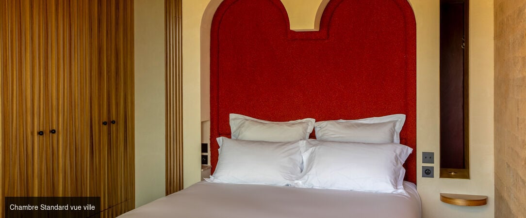 Hôtel Mylos – Cargèse ★★★★ - Une adresse cosy en Corse pour un éveil des sens avec vue mer à l’ombre des pins. - Corse, France
