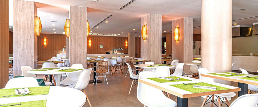 Clarion Paris CDG Airport ★★★★ - Un appart-hôtel confortable et bien situé à deux pas de l’aéroport. - Roissy-en-France, France