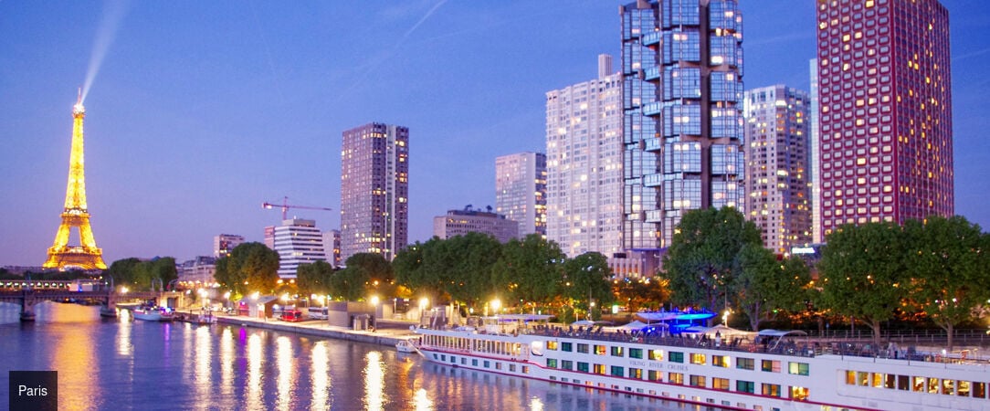 Novotel Paris Centre Tour Eiffel ★★★★ - Une adresse contemporaine sur les quais de Seine, idéale pour explorer Paris à pied. - Paris, France