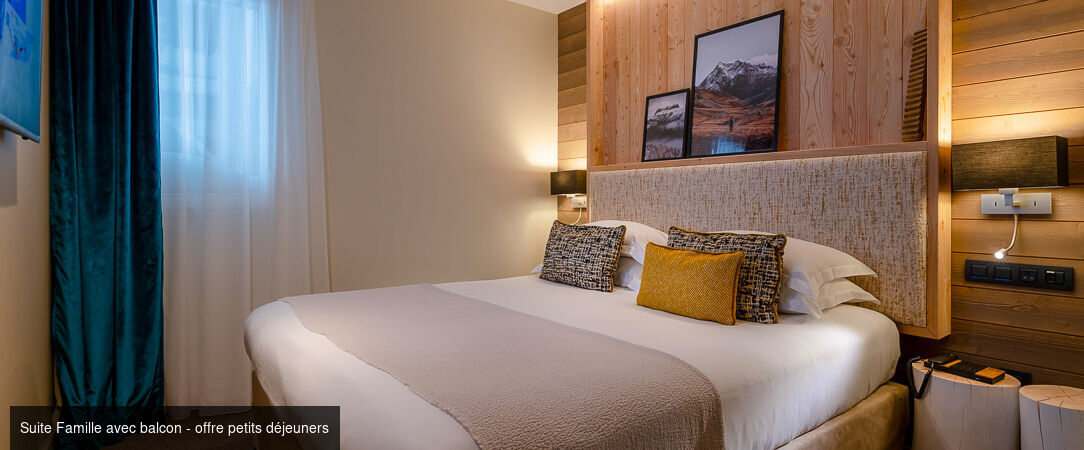 ILY Hotels & Spa à La Rosière ★★★★- Dernière minute - Toute l’élégance d’un chalet alpin ouvert sur la nature estivale. - Savoie, France