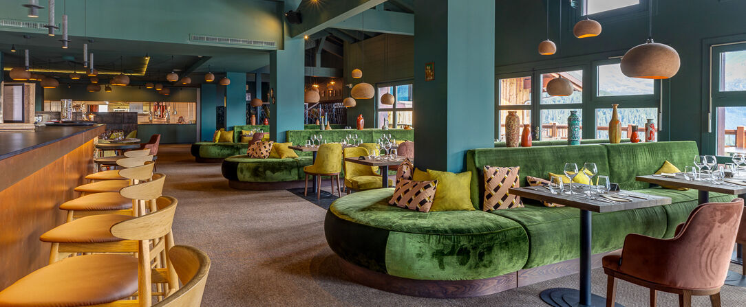 ILY Hotels & Spa à La Rosière ★★★★- Dernière minute - Toute l’élégance d’un chalet alpin ouvert sur la nature estivale. - Savoie, France