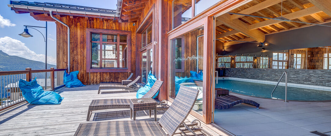 ILY Hotels & Spa à La Rosière ★★★★- Dernière minute - Toute l’élégance d’un chalet alpin ouvert sur la nature estivale. - Savoie, France
