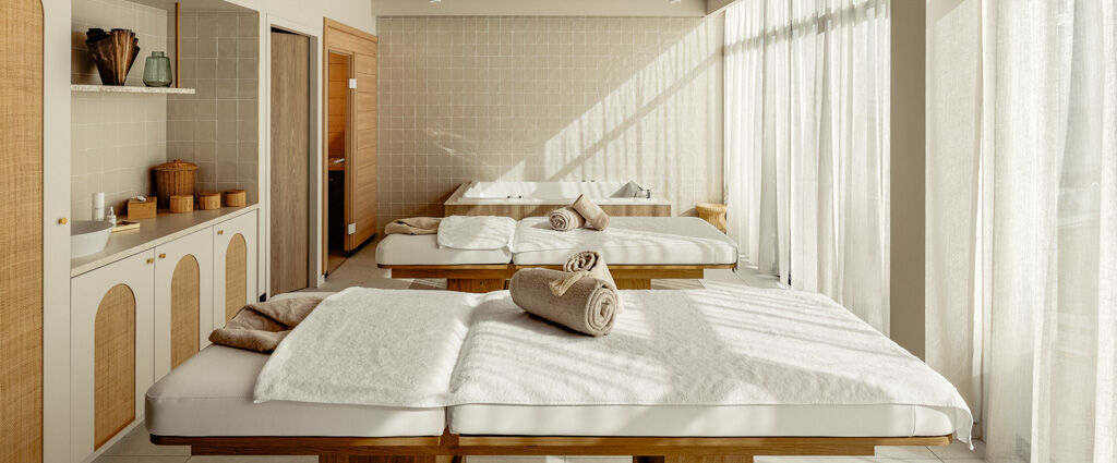 Émeria Dinard Hôtel Thalasso & Spa ★★★★ - Un havre de bien-être et d’élégance face à la baie de Saint-Malo. - Dinard, France