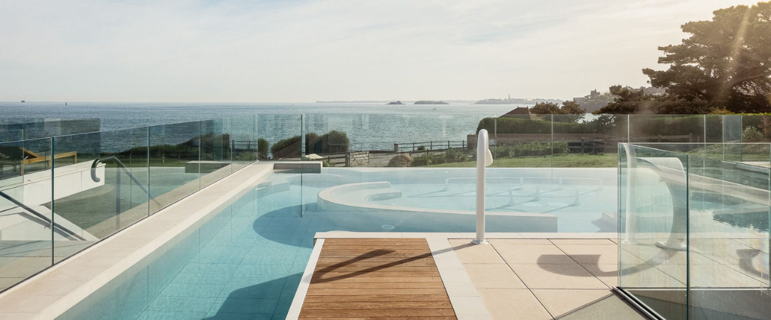 Émeria Dinard Hôtel Thalasso & Spa ★★★★ - Un havre de bien-être et d’élégance face à la baie de Saint-Malo. - Dinard, France