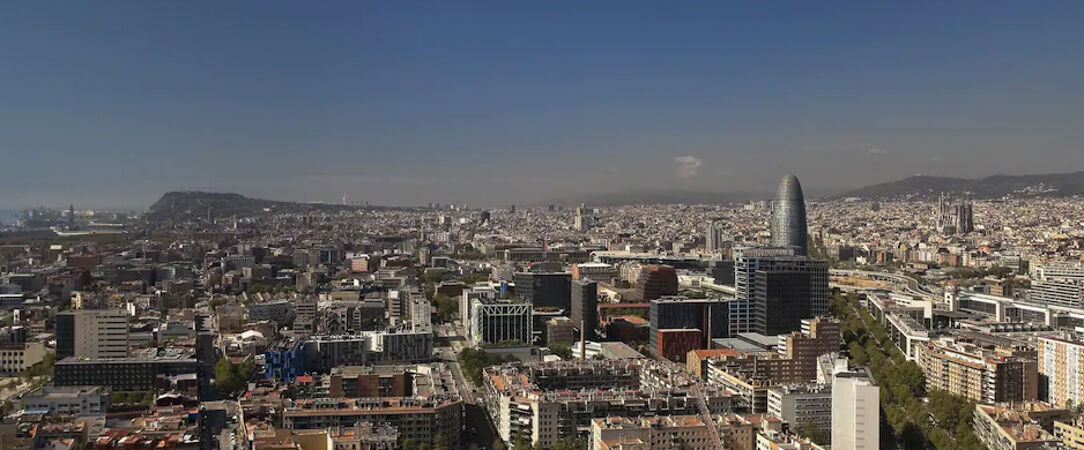 Meliá Barcelona Sky ★★★★ - Vue imprenable sur Barcelone et expérience haut perchée au cœur de Poblenou. - Barcelona, Spain
