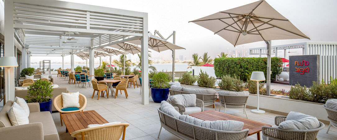Th8 Palm Dubaï Beach Resort ★★★★★, Vignette Collection par IHG - Luxe contemporain & ambiance balnéaire sur la Palm Jumeirah : une adresse d’exception à Dubaï. - Dubai, United Arab Emirates