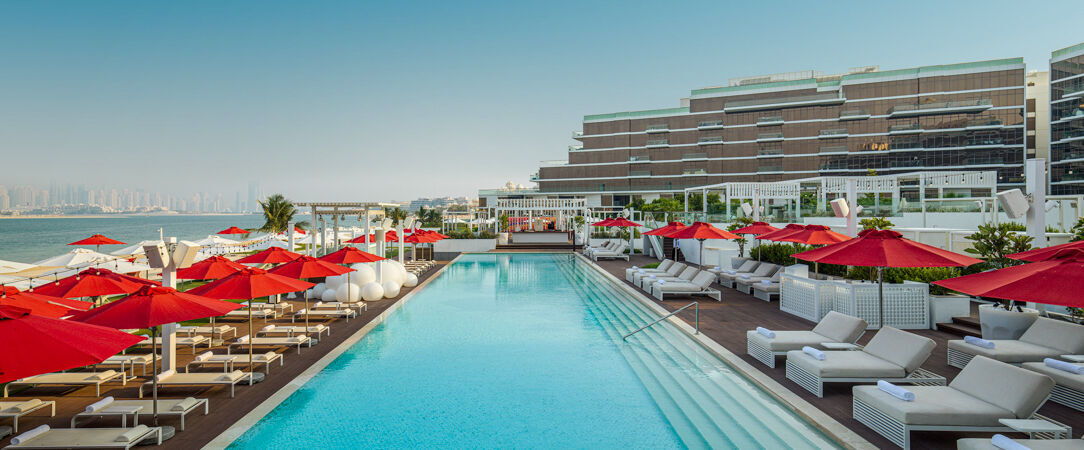 Th8 Palm Dubaï Beach Resort ★★★★★, Vignette Collection par IHG - Luxe contemporain & ambiance balnéaire sur la Palm Jumeirah : une adresse d’exception à Dubaï. - Dubai, United Arab Emirates