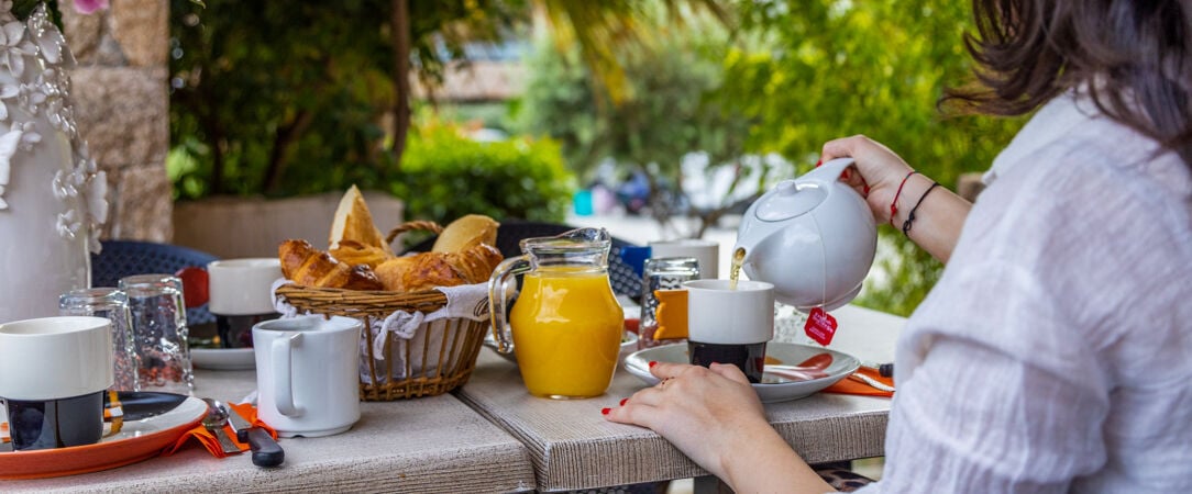 Les Alizés Résidence & Spa - Une adresse corse pour de parfaites vacances en famille, sous le soleil méditerranéen. - Corse, France