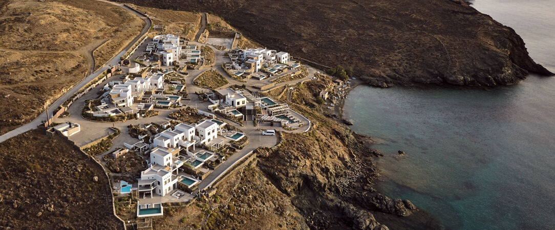 Semeli Coast, Curio Collection by Hilton ★★★★★ - Escapade luxueuse de détente et de farniente sous l’agréable soleil de Mykonos. - Mykonos, Grèce