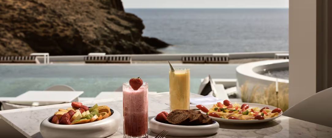 Semeli Coast, Curio Collection by Hilton ★★★★★ - Escapade luxueuse de détente et de farniente sous l’agréable soleil de Mykonos. - Mykonos, Grèce