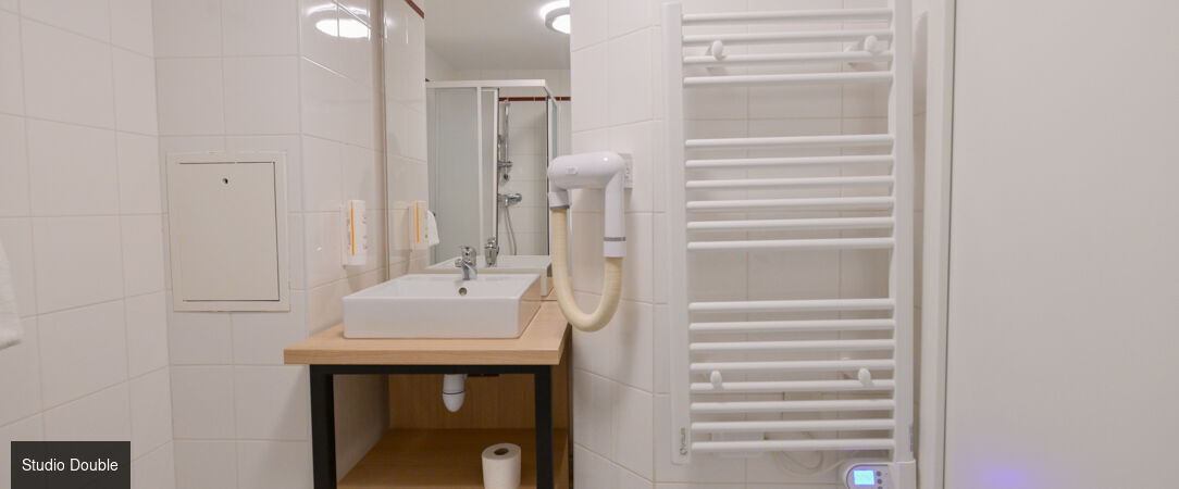 Comfort Aparthotel Versailles, St-Cyr l’École - Studios et appartements modernes, bien équipés dans une bulle de confort bien située à Versailles. - Yvelines, France