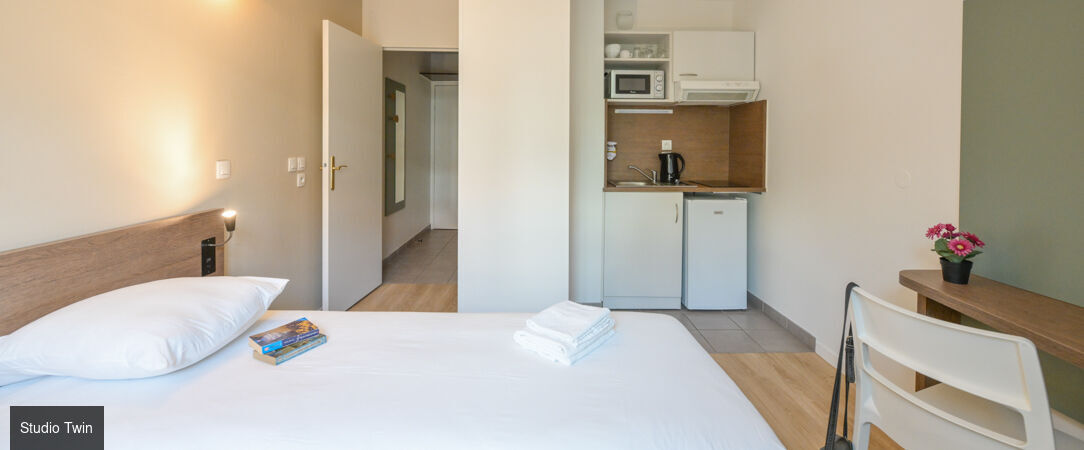 Comfort Aparthotel Versailles, St-Cyr l’École - Studios et appartements modernes, bien équipés dans une bulle de confort bien située à Versailles. - Yvelines, France