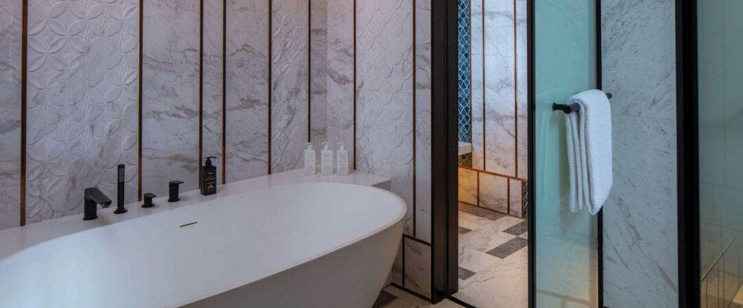 Andaz Doha, by Hyatt ★★★★★ - Une adresse vibrante et luxueuse à Doha, où art, culture et raffinement s’unissent face à la mer étincelante. - Doha, Qatar