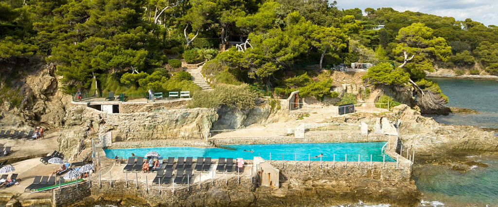 Hôtel Le Provençal - Giens ★★★★ - Un écrin mythique sur la presqu’île de Giens, entre mer, soleil du Sud et pinède. - Hyères, France