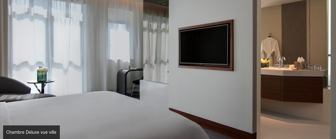 Royal Rose Abu Dhabi, a Curio Collection by Hilton Affiliated Hotel ★★★★★ - Émerveillement, élégance et émotion au cœur de l’extraordinaire cité de Dubaï. - Dubai, United Arab Emirates