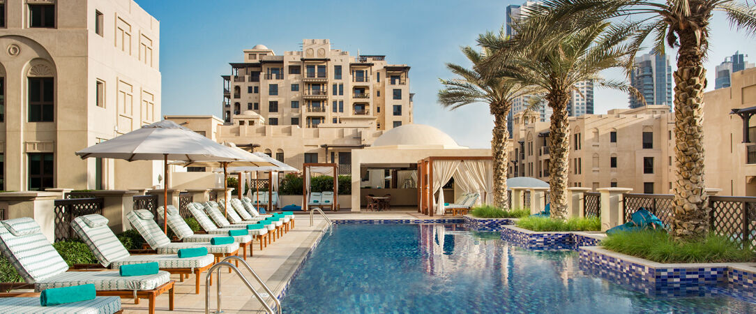 Royal Rose Abu Dhabi, a Curio Collection by Hilton Affiliated Hotel ★★★★★ - Émerveillement, élégance et émotion au cœur de l’extraordinaire cité de Dubaï. - Dubai, United Arab Emirates