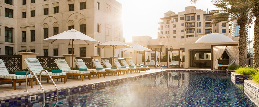 Royal Rose Abu Dhabi, a Curio Collection by Hilton Affiliated Hotel ★★★★★ - Émerveillement, élégance et émotion au cœur de l’extraordinaire cité de Dubaï. - Dubai, United Arab Emirates