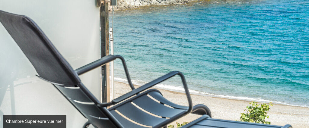 Les Elmes - Hôtel, Spa & Plage Privée ★★★★ - Une adresse d’exception posée sur le sable à Banyuls, entre la mer turquoise et les collines du Roussillon. - Banyuls-sur-Mer, France