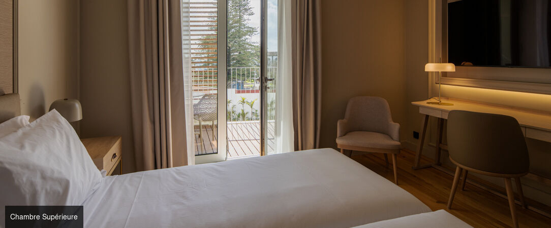 Mercure Ponta Delgada Azores ★★★★ - Charme discret et confort moderne au cœur de São Miguel, l’île verdoyante des Açores. - Ponta Delgada, Açores