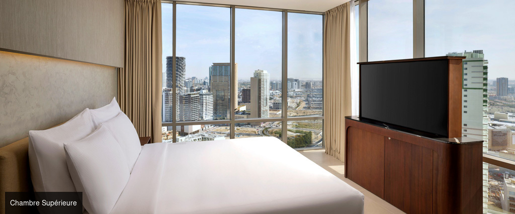 Hotel Local Dubai at Jumeirah Village Triangle ★★★★ - Une escapade élégante et inspirante au cœur du nouveau Dubaï, entre ville, plage et bien-être. - Dubai, United Arab Emirates