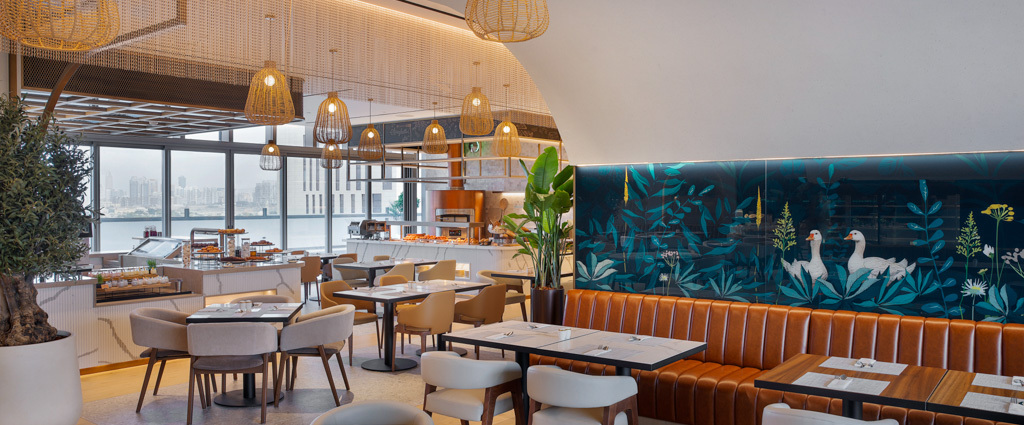 Hotel Local Dubai at Jumeirah Village Triangle ★★★★ - Une escapade élégante et inspirante au cœur du nouveau Dubaï, entre ville, plage et bien-être. - Dubaï, Émirats arabes unis