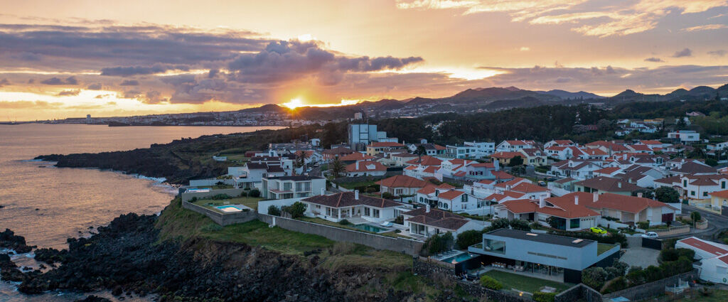White Exclusive Suites & Villas ★★★★★ - Une adresse confidentielle au cœur de l’Atlantique, entre design et sérénité dans les Açores. - Ponta Delgada, Açores
