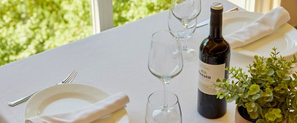 Hotel Iraipe Santuario De Arantzazu - Une adresse authentique au cœur de la nature du Pays basque, entre Bilbao et Saint-Sébastien. - Pays basque, Espagne