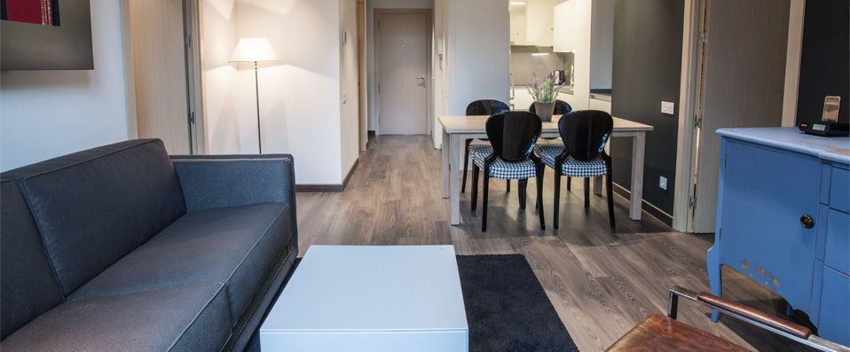 Angla Apartments Consell - Your very own apartment in the heart of beautiful Barcelona - Barcelona, Spain