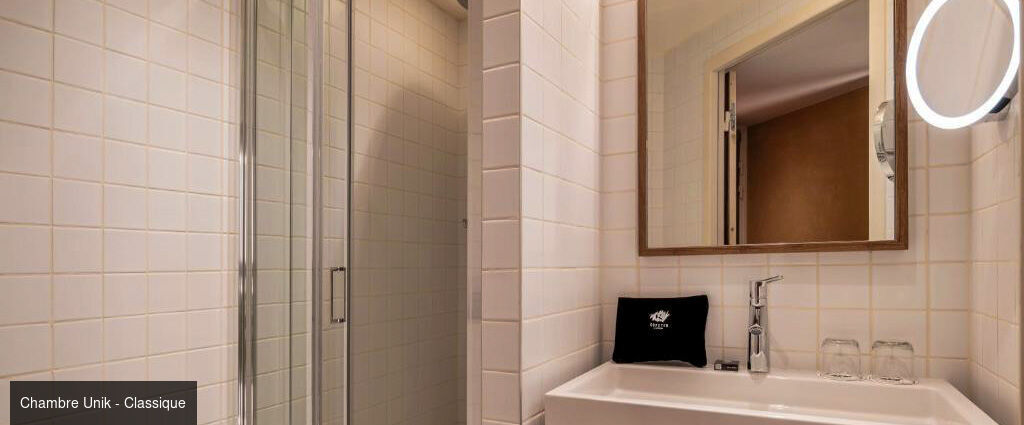 Kopster Paris Porte de Versailles ★★★★ - Une adresse design, pétillante, colorée et décontractée au cœur du 15ème. - Paris, France