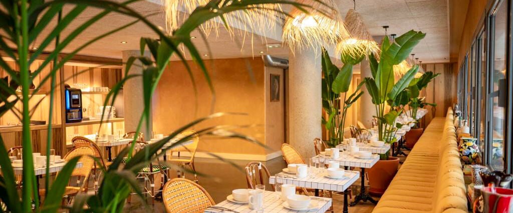 Kopster Paris Porte de Versailles ★★★★ - Une adresse design, pétillante, colorée et décontractée au cœur du 15ᵉ. - Paris, France