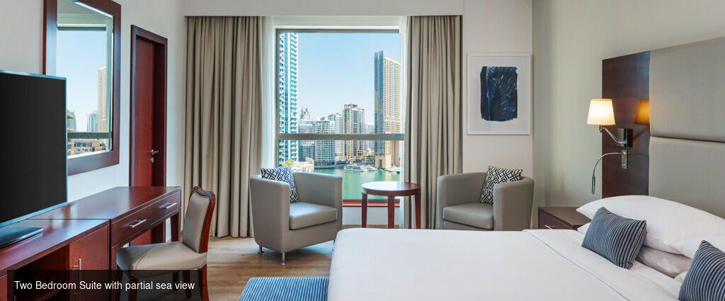 Delta Hotels by Marriott Jumeirah Beach ★★★★ - Une adresse idéale pour vivre Dubaï façon balnéaire chic, entre plage et Marina. - Dubai, United Arab Emirates