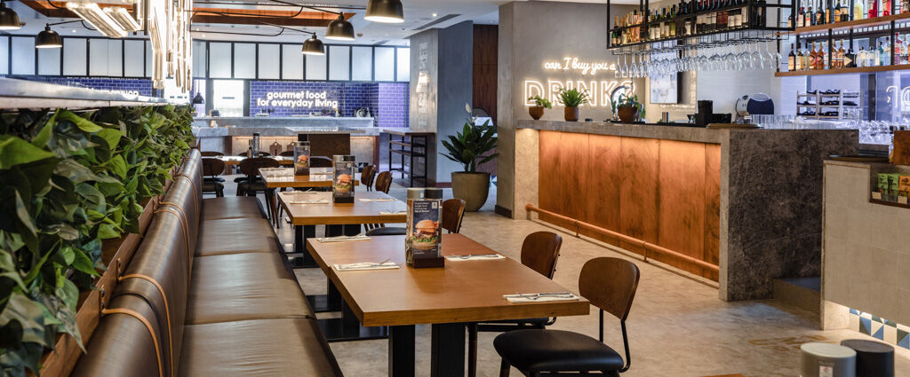 Delta Hotels by Marriott Jumeirah Beach ★★★★ - Une adresse idéale pour vivre Dubaï façon balnéaire chic, entre plage et Marina. - Dubaï, Émirats arabes unis