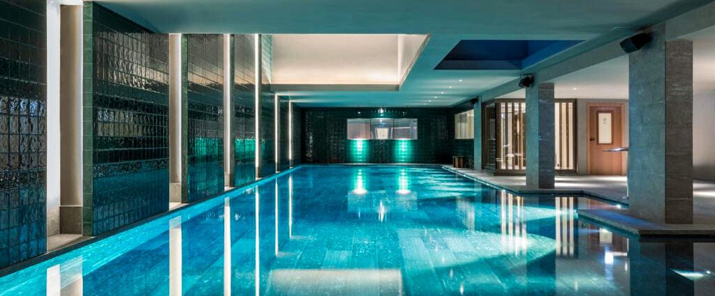 La Fondation ★★★★★ - Une toute nouvelle adresse splendide au pied des Batignolles, où l’art, le bien-être et l’élégance se rencontrent. - Paris, France