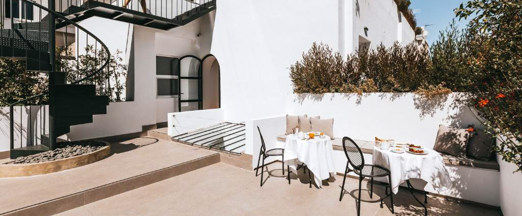 Athens Flair ★★★★ - Confort cosy, design et sophistication d’un authentique joyau néo-classique intimiste à Athènes. - Athènes, Grèce