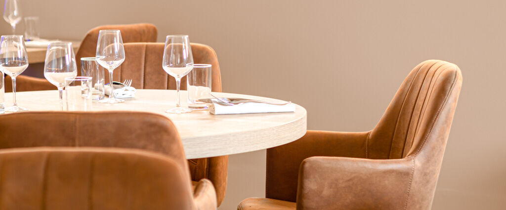 Demeures & Châteaux – Domaine & Château de Valinches - Une échappée bucolique dans un château d’exception, entre nature apaisante et douceur de vivre. - Auvergne-Rhône-Alpes, France