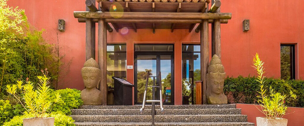 Hôtel Disini Montpellier Est, The Originals Relais ★★★★ - Une parenthèse exotique et apaisante aux portes de Montpellier. - Castries, Montpellier