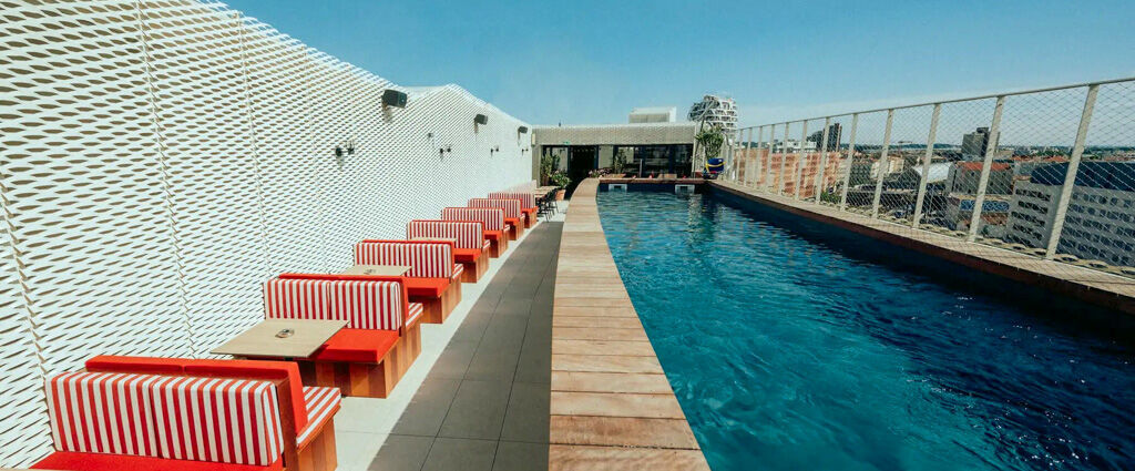 JOST Hôtel Montpellier Centre St-Roch - Un hotspot montpelliérain vivant et stylé, où dormir, savourer et s’amuser prennent une toute nouvelle dimension. - Montpellier, France