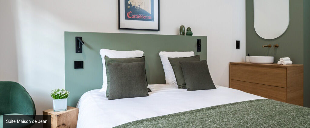 La Maison & La Demeure de Jean by Maison Bacou - Une parenthèse authentique au cœur de Carcassonne, entre charme familial et vues d’exception sur la Cité. - Carcassonne France