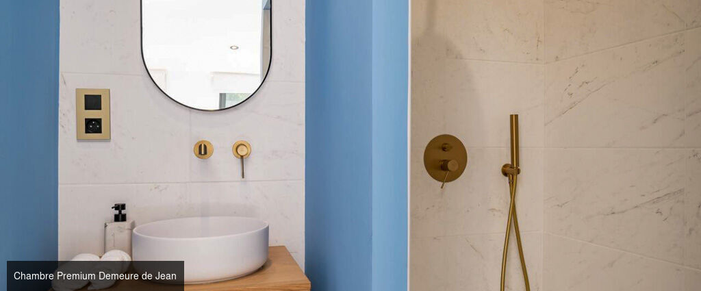 La Maison & La Demeure de Jean by Maison Bacou - Une parenthèse authentique au cœur de Carcassonne, entre charme familial et vues d’exception sur la Cité. - Carcassonne France