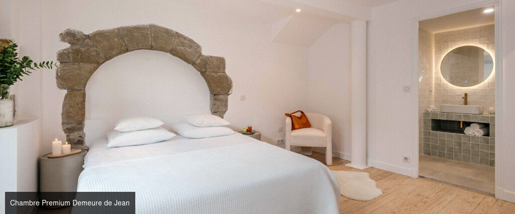 La Maison & La Demeure de Jean by Maison Bacou - Une parenthèse authentique au cœur de Carcassonne, entre charme familial et vues d’exception sur la Cité. - Carcassonne France