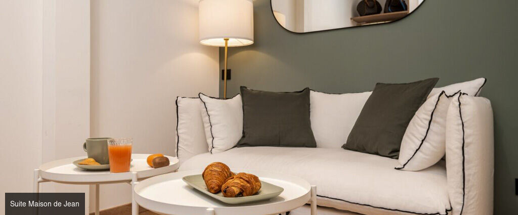 La Maison & La Demeure de Jean by Maison Bacou - Une parenthèse authentique au cœur de Carcassonne, entre charme familial et vues d’exception sur la Cité. - Carcassonne, France