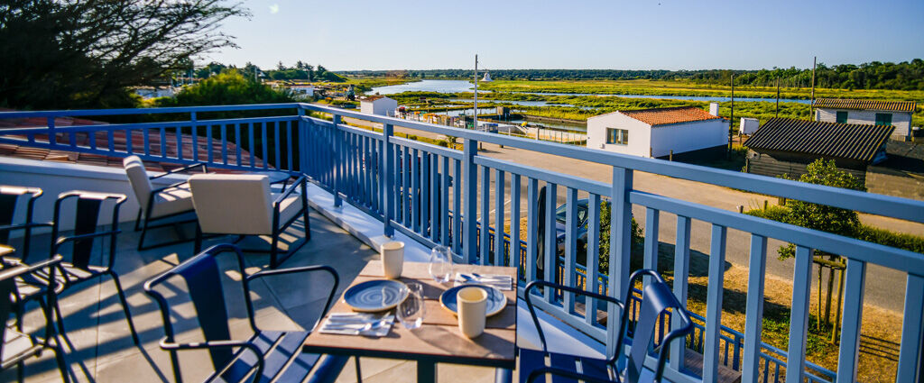 Domaine Les Crayères ★★★★★ - Un refuge d’élégance intemporelle au cœur de Reims, entre art de vivre et haute gastronomie. - Talmont-Saint-Hilaire, France