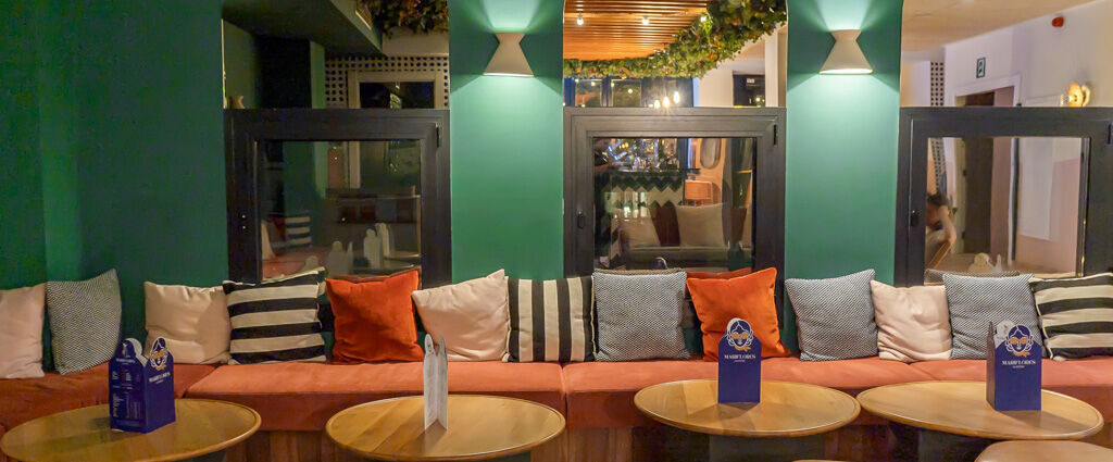 Ibis Styles Sevilla City Santa Justa - Âme sévillane, soleil généreux, escapade cosy au cœur de la Perle d’Andalousie. - Seville, Spain