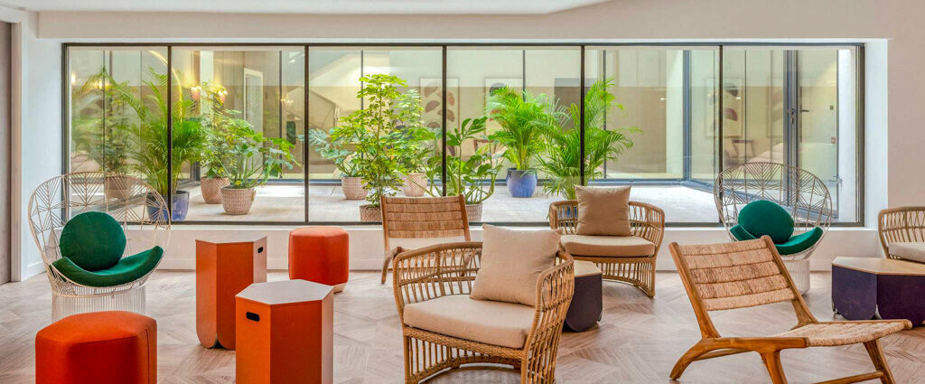 Ibis Styles Sevilla City Santa Justa - Âme sévillane, soleil généreux, escapade cosy au cœur de la Perle d’Andalousie. - Séville, Espagne