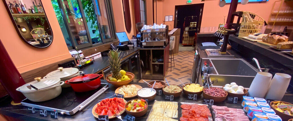 Hôtel ClapClap Strasbourg - Une adresse créative et vibrante au cœur de Strasbourg, entre esprit arty et ambiance de quartier. - Strasbourg, France