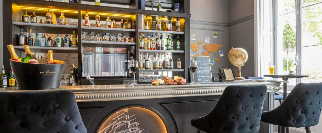 Hôtel Le Champlain ★★★★ - Une séduisante adresse, élégante et confortable dans le cœur historique de La Rochelle. - La Rochelle, France