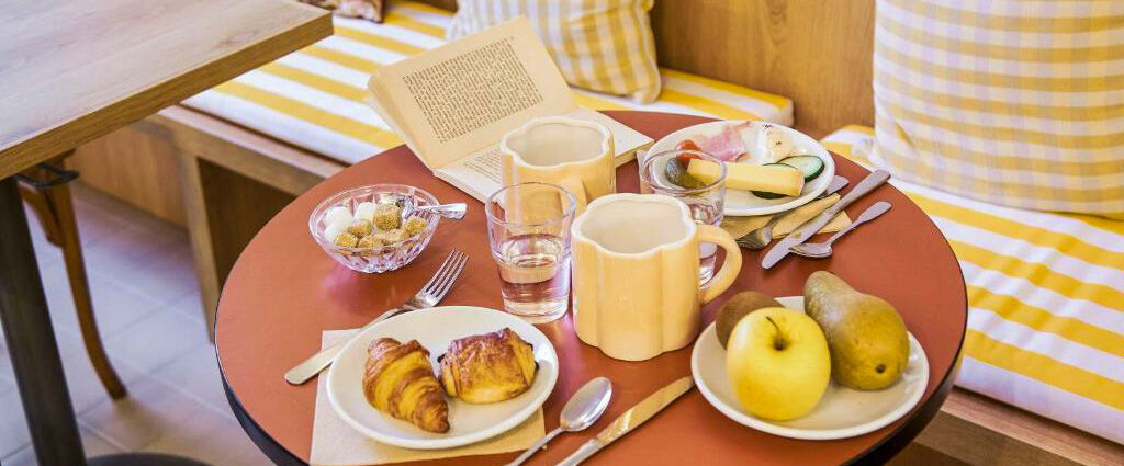 Greet Hôtel Marseille Parc Chanot Vélodrome - Une adresse fraîchement rénovée, bien située dans le quartier du Prado, pour une escale agréable à Marseille. - Marseille, France