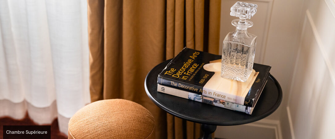 L'Opale Noire ★★★★ - Un écrin confidentiel près du musée d’Orsay, où le luxe feutré sublime la nuit parisienne. - Paris, France