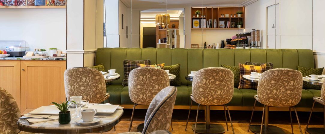 Hôtel Léna - Une adresse parisienne au charme Art Déco, bien située sur le boulevard Magenta, entre élégance intime et esprit de quartier. - Paris, France